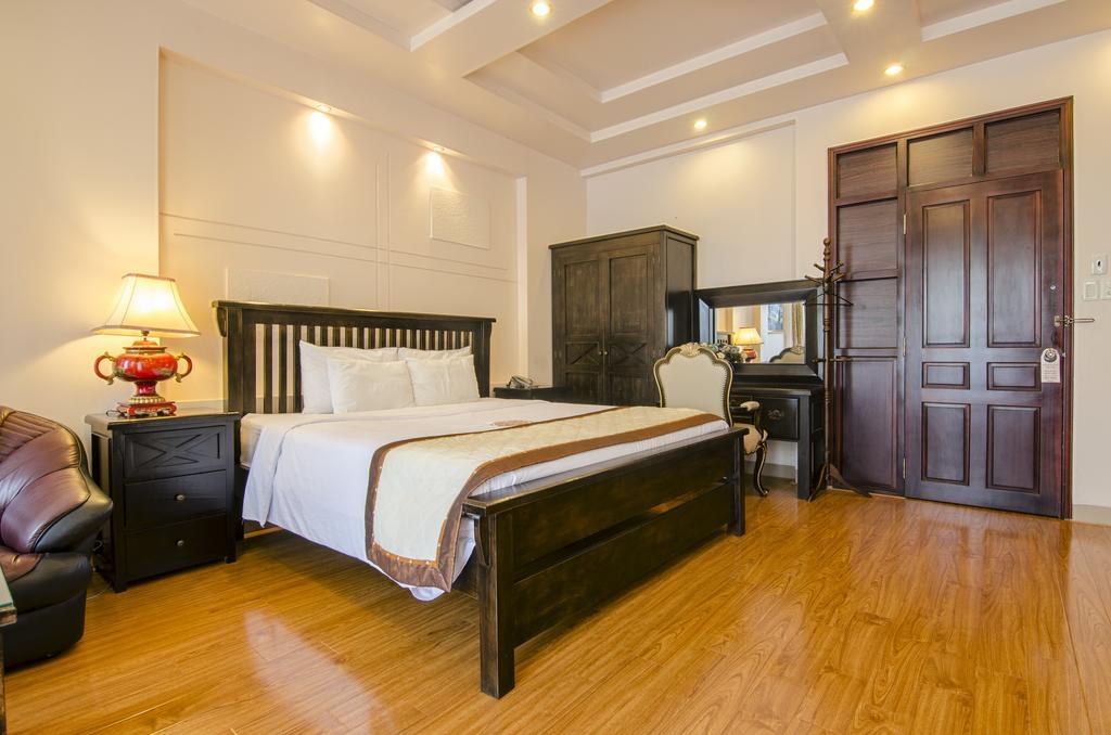 Vien Dong Hotel 2 Хошимин Экстерьер фото
