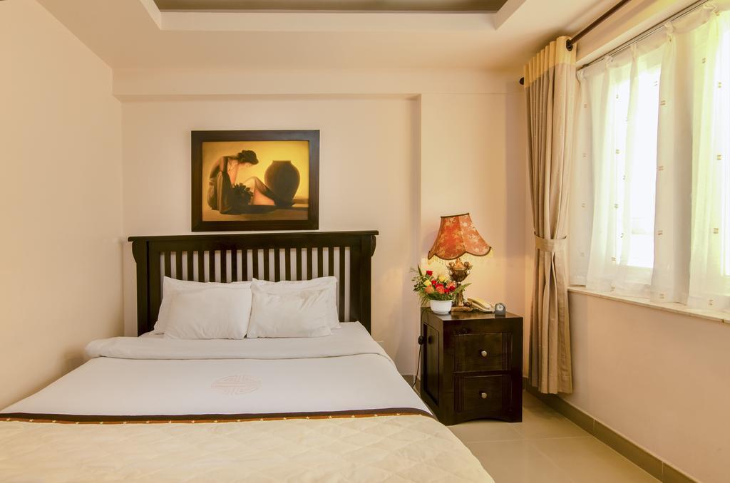 Vien Dong Hotel 2 Хошимин Экстерьер фото