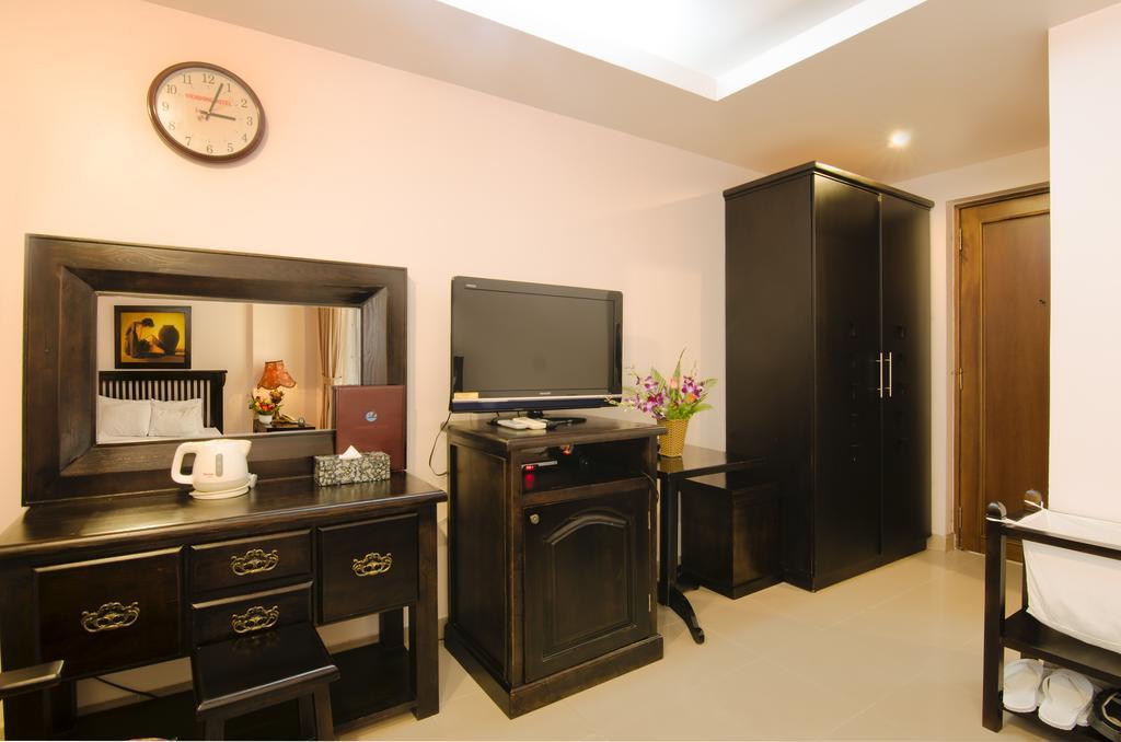 Vien Dong Hotel 2 Хошимин Экстерьер фото