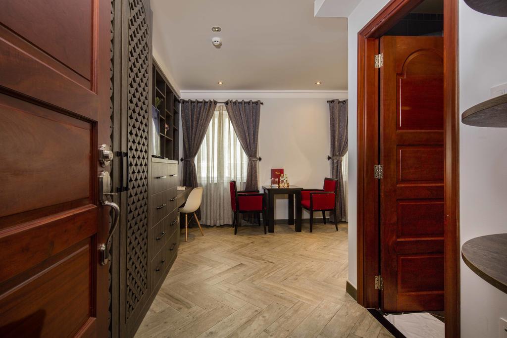 Vien Dong Hotel 2 Хошимин Экстерьер фото